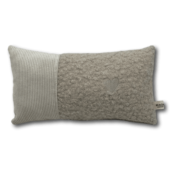 Schmusekissen mit Herz – Bouclé & Cord - Beagletuff