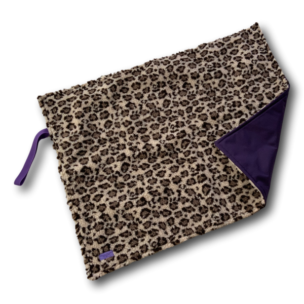 BT SnuggleGo Leopard lila